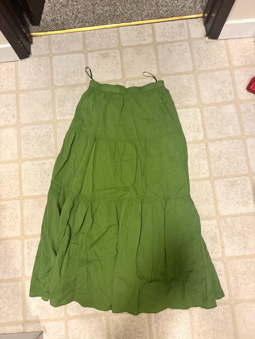 Uniqlo Olive Green Tiered Maxi Skirt